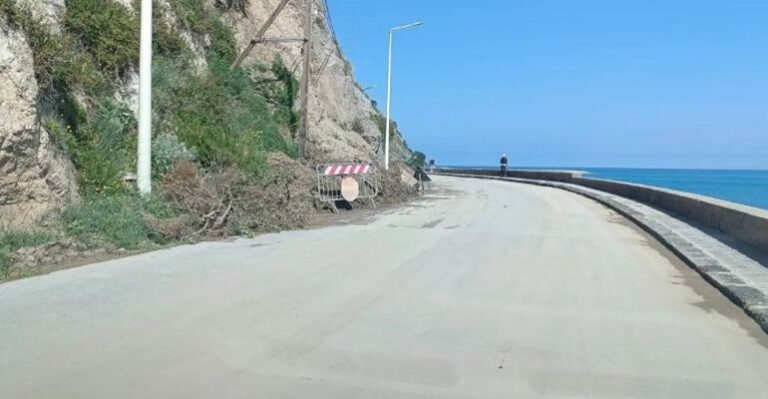 Capo d’Orlando: la Città Metropolitana da l’avvio al ripristino del piano viabile lungo la strada provinciale 147 di San Gregorio