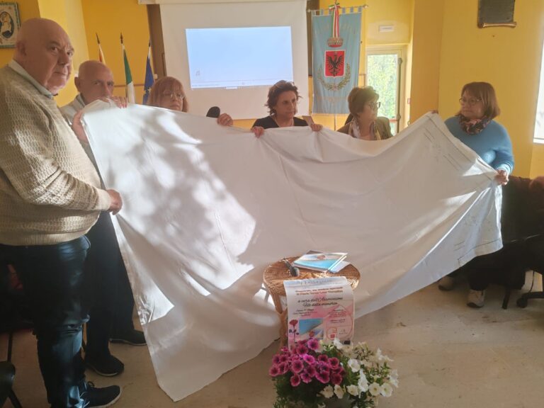 Librizzi: La poesia lancia un messaggio di pace