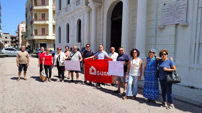 Capo d’Orlando: “vertenza” case popolari di via Lucio Piccolo, oggi sit in davanti a Palazzo Europa