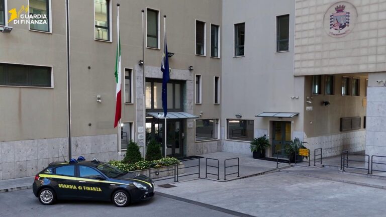 Palermo, frode da 26 milioni di euro nei bonus edilizi: 4 persone ai domiciliari, interdittive per altri 3