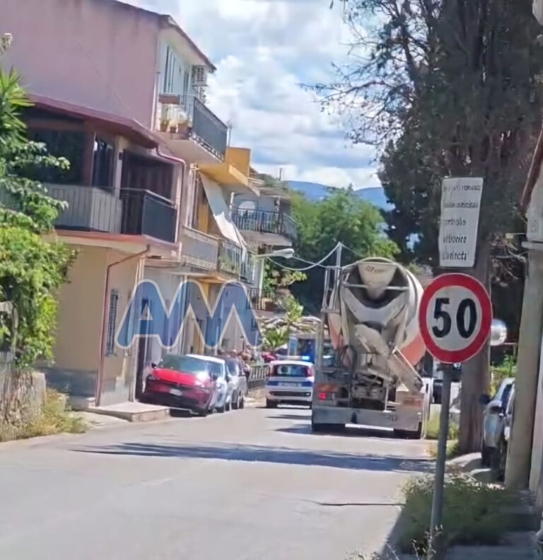 Capo d’Orlando, scontro tra auto e motociclo sulla 113. Ferito giovane centauro