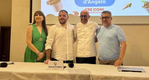 Donatella Manna, Ivan Campo, Rosario D'Angelo e il Sindaco Matteo Sciotto