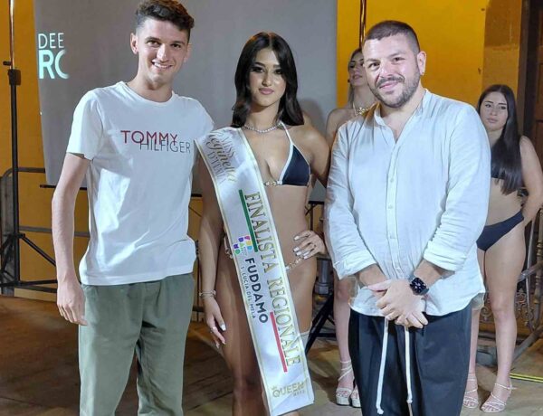 Antony Gitto (Presidente Consulta Giovanile), Martina Maio (Miss Fuddamo), Ivan Campo (Presidente Associazione Criamu)