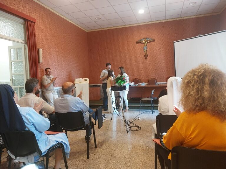 Castell’Umberto: a convegno i docenti di religione della diocesi di Patti sul tema dell’intelligenza artificiale