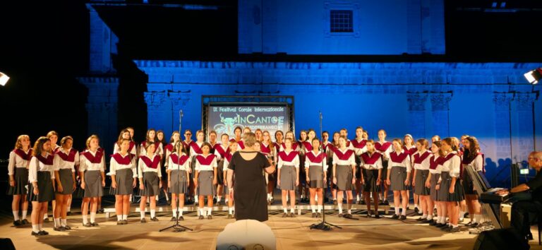 Milazzo – Dopo il successo delle prime due serate, il Festival “InCanto Mediterraneo”  giovedì 10 luglio si sposterà all’interno del Duomo Antico