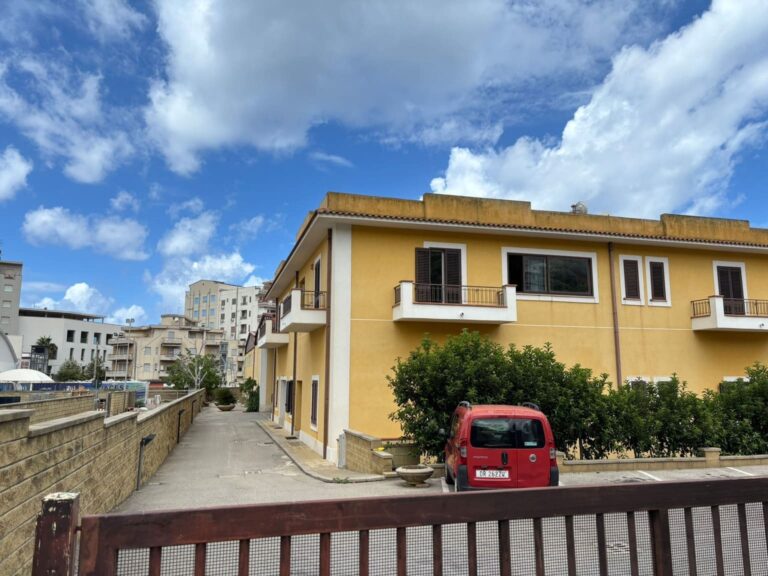 Capo d’Orlando: furto e danneggiamento negli studi di Am, altri episodi simili in città