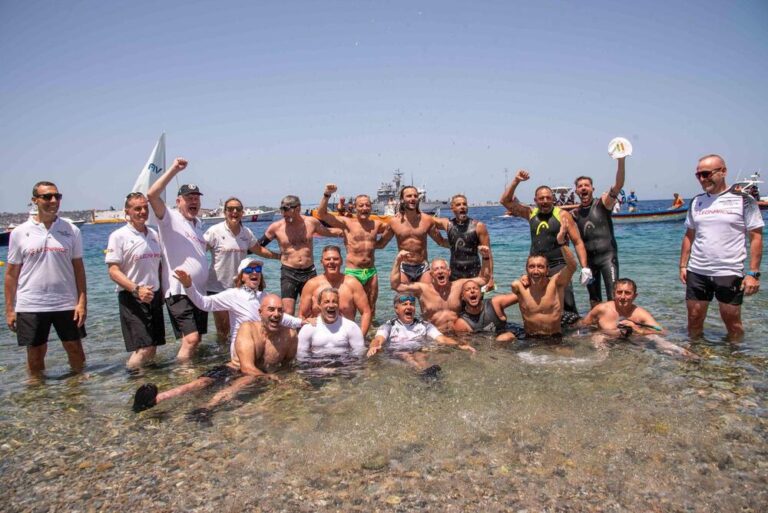 Messina: Traversata dello Stretto di Messina a nuoto e a vela per gli atleti del GSPD