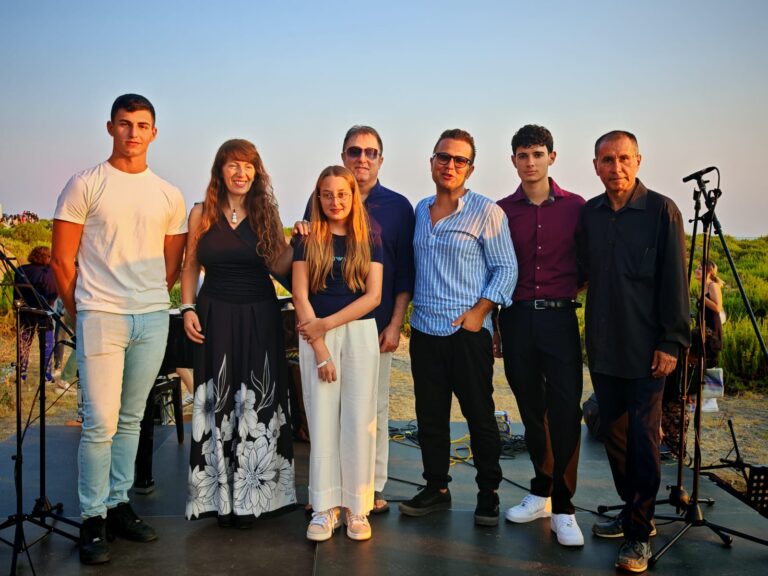 Capo d’Orlando – Atmosfera da brividi per “Note all’Alba”, tra suggestione, musica e bellezza – VIDEO