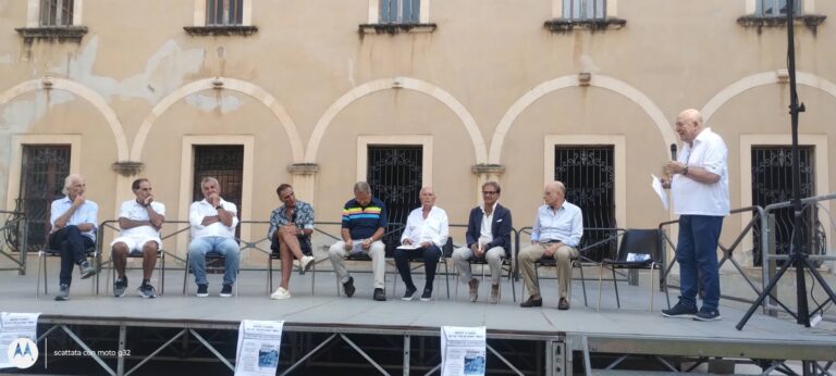 Milazzo: Marco Lanza ha presentato il libro “I protagonisti del calcio romantico”