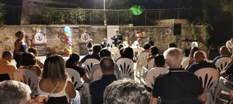 Sinagra – “D.O.C. Nebrodi”, un aperitivo al tramonto tra identità e innovazione enologica