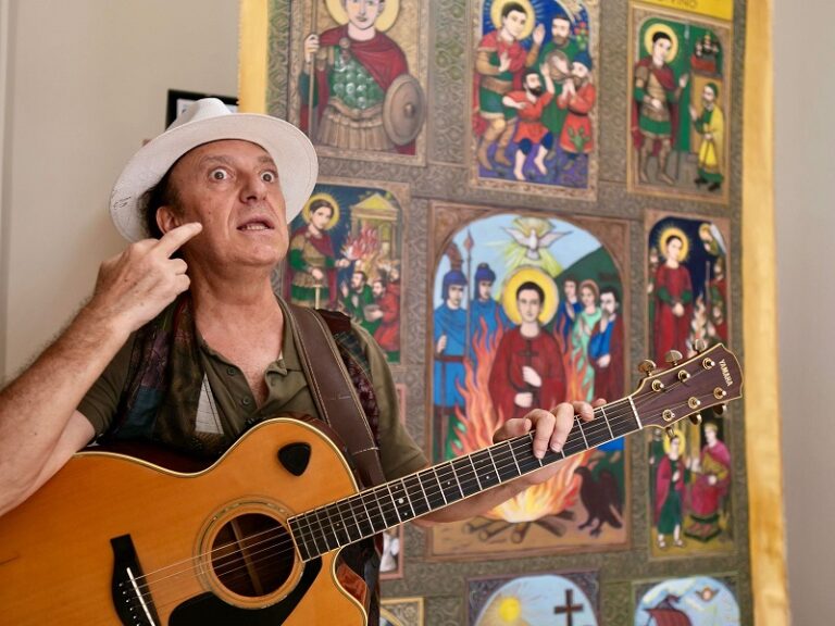 Sorrentini – Patti: il cantastorie Luigi Di Pino racconterà “Vita miraculi e morti di Santu Toduru” nell’ambito dello ZammarArt Fest