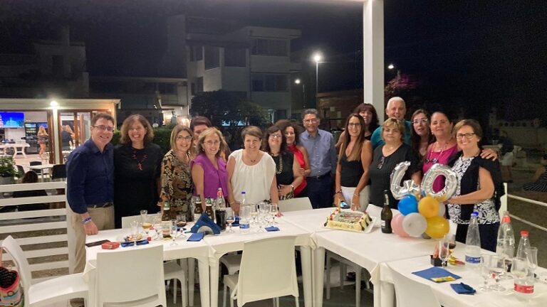 Patti: rivedersi a 40 anni dal diploma, ricordando anche chi non c’è più