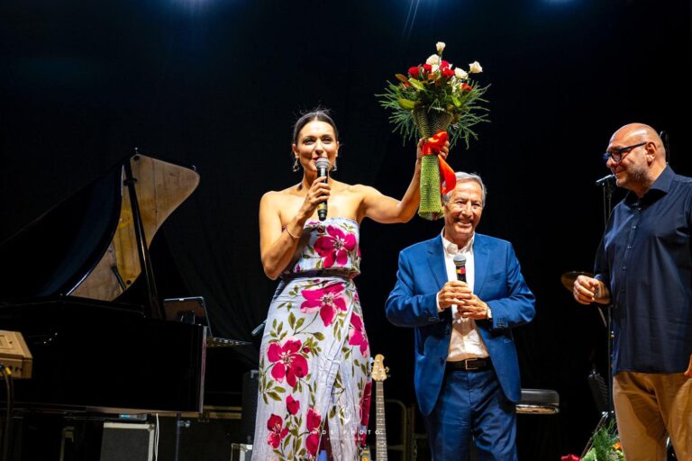 Brolo, Doc Jazz Festival: chiusura in bellezza con Simona Molinari. Soddisfatto l’assessore Ricciardello