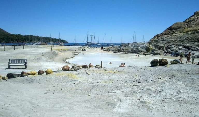 1000055145-768x452