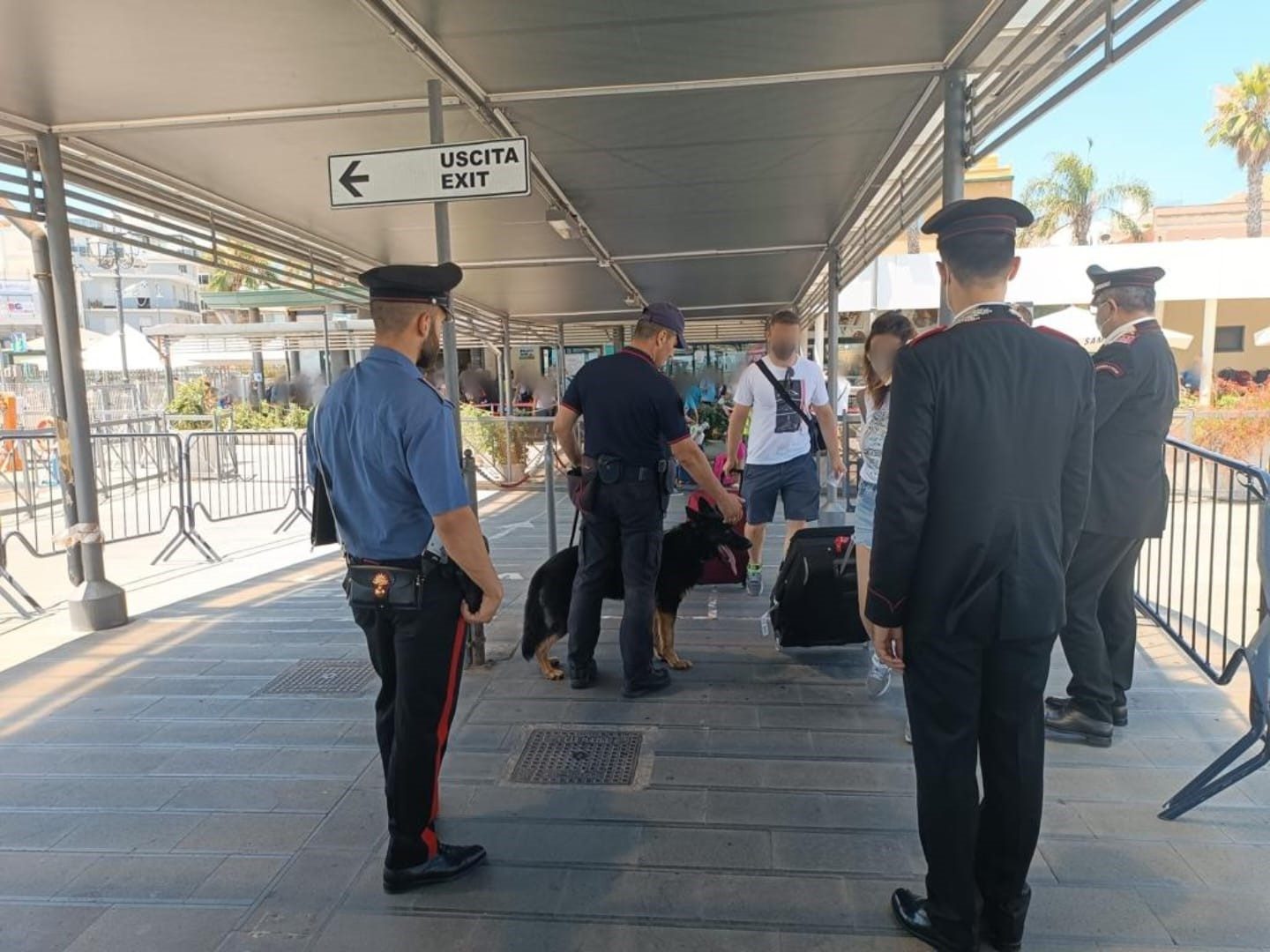 Controlli dei Carabinieri nei porti di Milazzo e dell'arcipelago eoliano