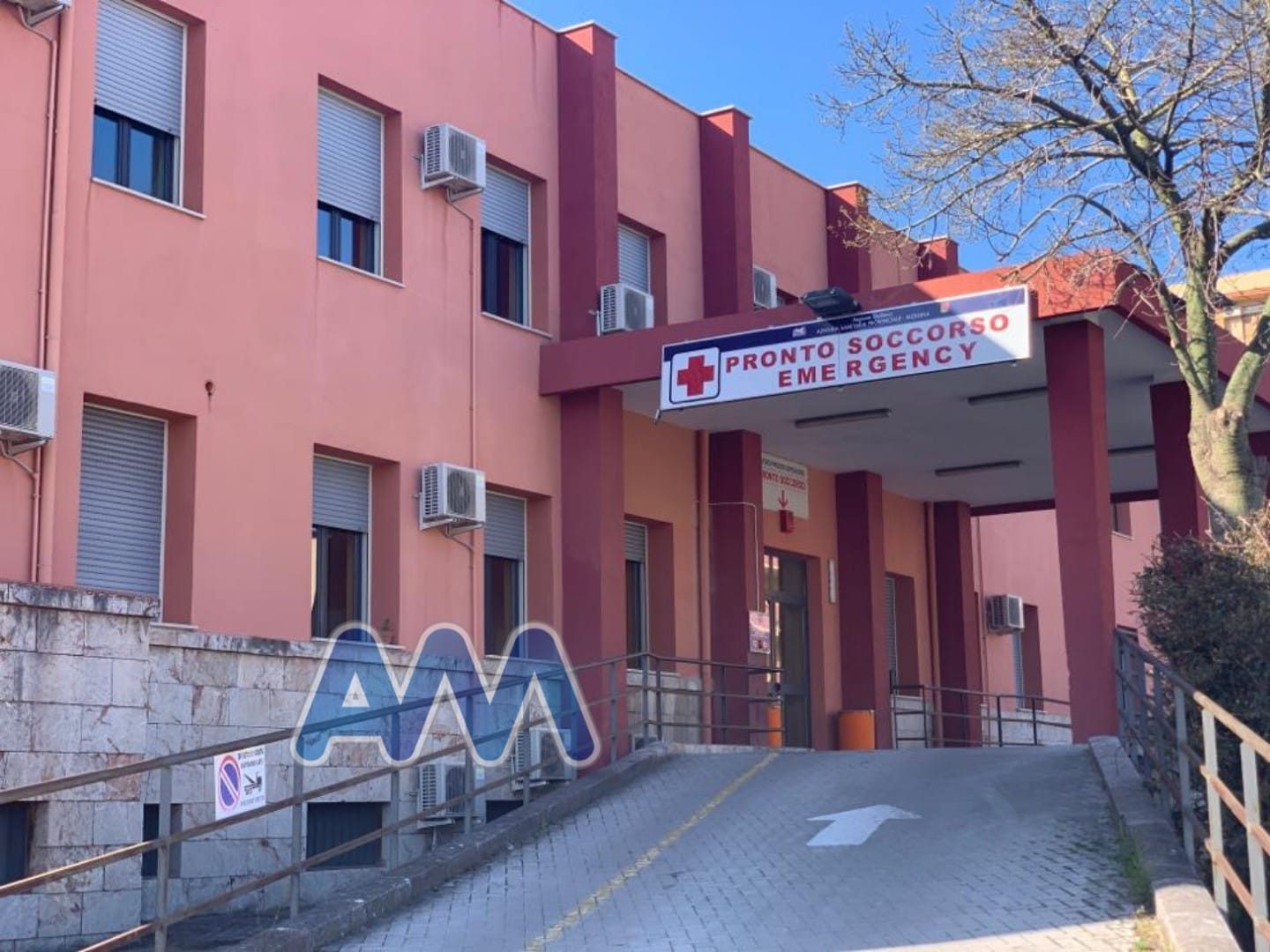 Ospedale Sant'Agata Militello pronto soccorso (4)