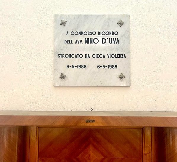 Targa avv. D'Uva