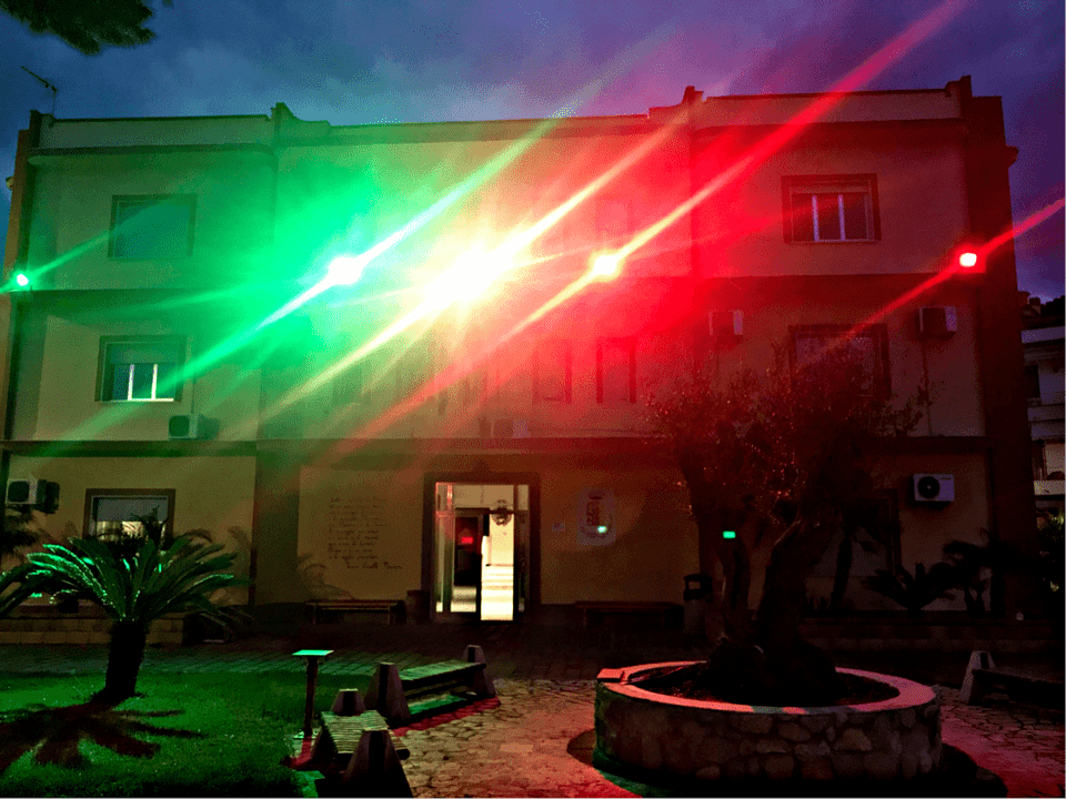 tricolore oliveri