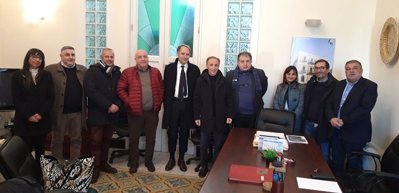 il Commissario Cavallaro tra i Sindaci del Parco